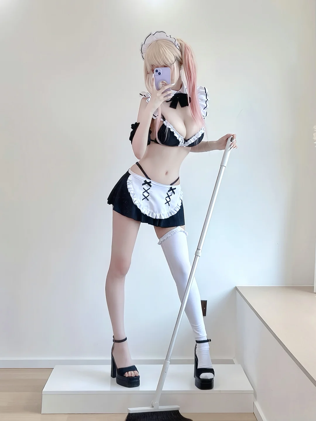 白银81 - Maid Marin [62P-171MB] tg@simisebaisi 【丝足阁】062.webp